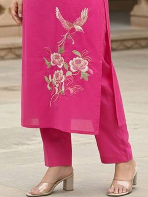 Women Floral Embroidered Regular Thread Work Pure Cotton Kurta with Trousers 4