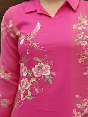 Women Floral Embroidered Regular Thread Work Pure Cotton Kurta with Trousers 5