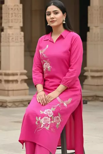 Women Floral Embroidered Regular Thread Work Pure Cotton Kurta with Trousers
