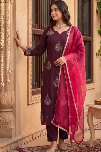 Women Ethnic Motifs Printed Regular Liva Kurta with Trousers & With Dupatta