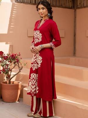 Women Ethnic Motifs Printed Regular Kurta with Palazzos 2