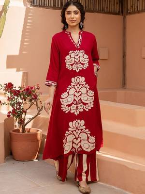 Women Ethnic Motifs Printed Regular Kurta with Palazzos 4