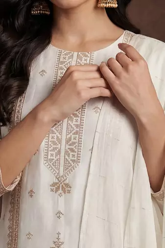 Women Ethnic Motifs Embroidered Regular Sequinned Kurta with Trousers & With Dupatta