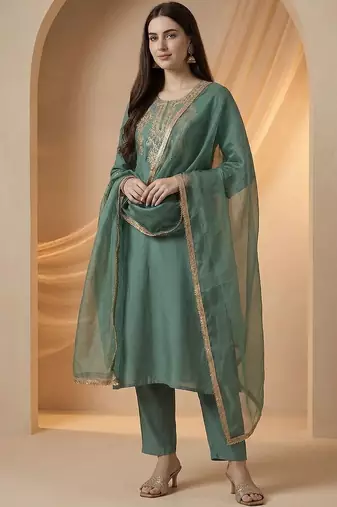 Women Ethnic Motifs Embroidered Regular Kurta with Trousers & With Dupatta