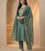 Women Ethnic Motifs Embroidered Regular Kurta with Trousers & With Dupatta