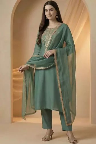 Women Ethnic Motifs Embroidered Regular Kurta with Trousers & With Dupatta