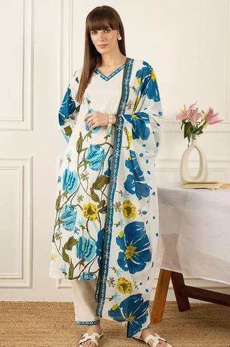 Women Floral Printed Regular Pure Cotton Kurta with Trousers & With Dupatta