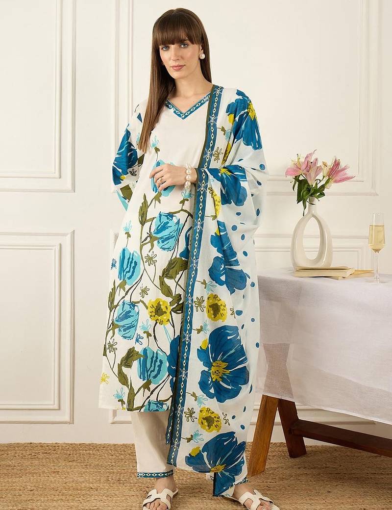 Women Floral Printed Regular Pure Cotton Kurta with Trousers & With Dupatta