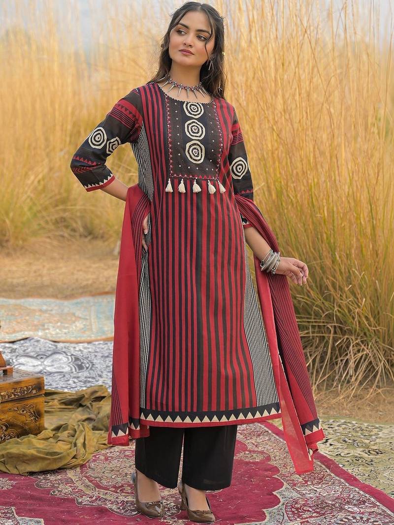 Women Ethnic Motifs Printed Regular Pure Cotton Kurta with Trousers & With Dupatta