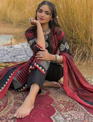 Women Ethnic Motifs Printed Regular Pure Cotton Kurta with Trousers & With Dupatta 2