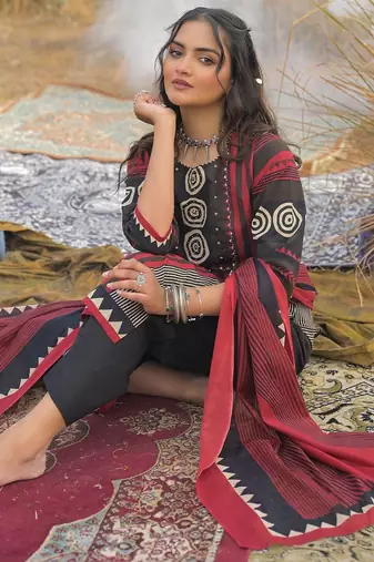 Women Ethnic Motifs Printed Regular Pure Cotton Kurta with Trousers & With Dupatta