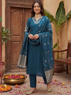 Women Ethnic Motifs Embroidered Regular Kurta with Trousers & With Dupatta 5