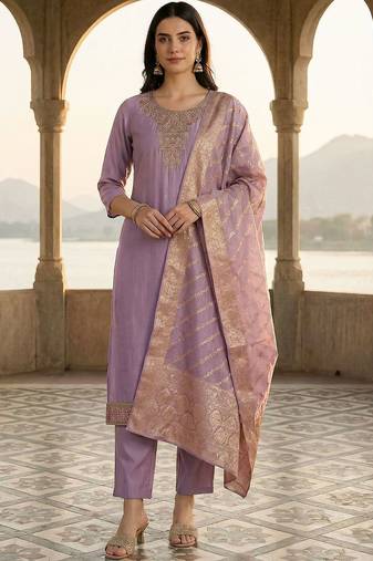 Women Ethnic Motifs Embroidered Regular Thread Work Kurta with Trousers & With Dupatta