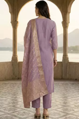 Women Ethnic Motifs Embroidered Regular Thread Work Kurta with Trousers & With Dupatta
