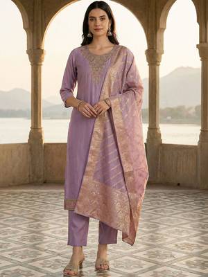 Women Ethnic Motifs Embroidered Regular Thread Work Kurta with Trousers & With Dupatta 3