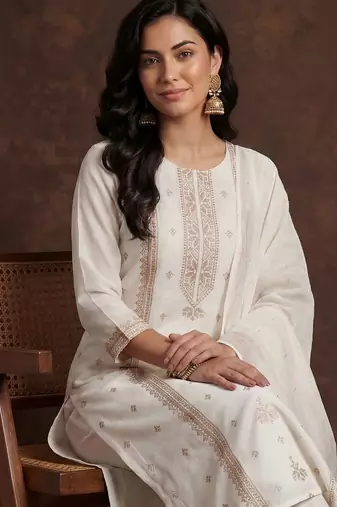 Women Ethnic Motifs Embroidered Regular Thread Work Kurta with Trousers & With Dupatta