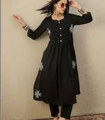 Women Ethnic Motifs Embroidered Pleated Thread Work Pure Cotton Kurta with Trousers