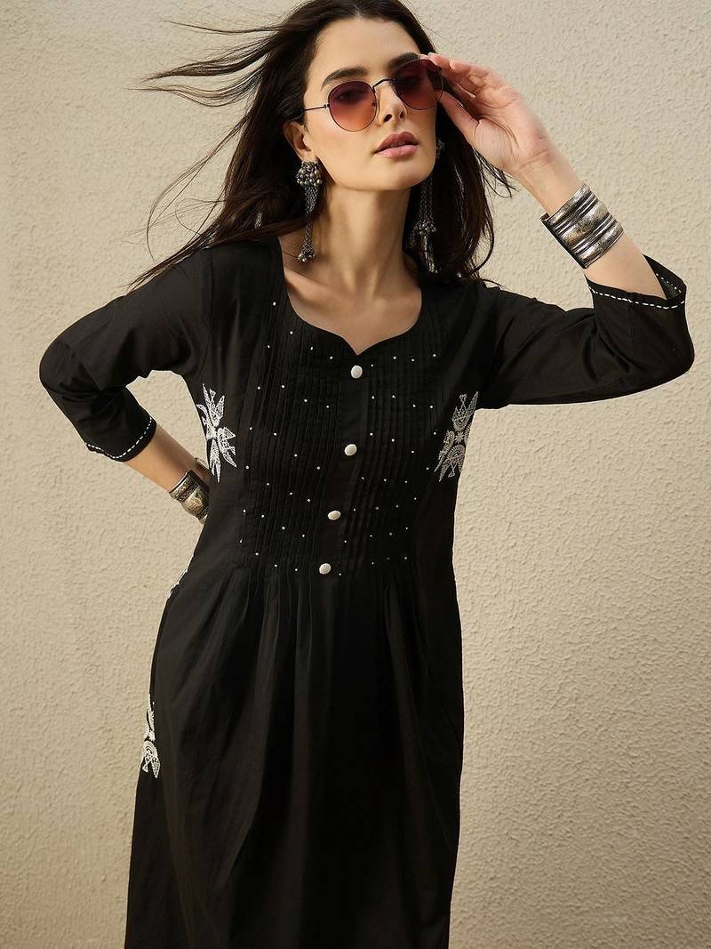 Women Ethnic Motifs Embroidered Pleated Thread Work Pure Cotton Kurta with Trousers