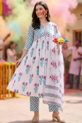 Women Floral Printed Cotton A-Line Kurta with Trousers & Dupatta