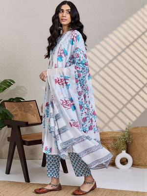 Women Floral Printed Cotton A-Line Kurta with Trousers & Dupatta 3