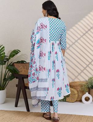 Women Floral Printed Cotton A-Line Kurta with Trousers & Dupatta 4