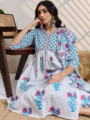 Women Floral Printed Cotton A-Line Kurta with Trousers & Dupatta 7