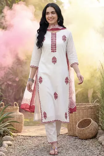 Women Floral Embroidered Regular Thread Work Pure Cotton Kurta with Trousers & With Dupatta