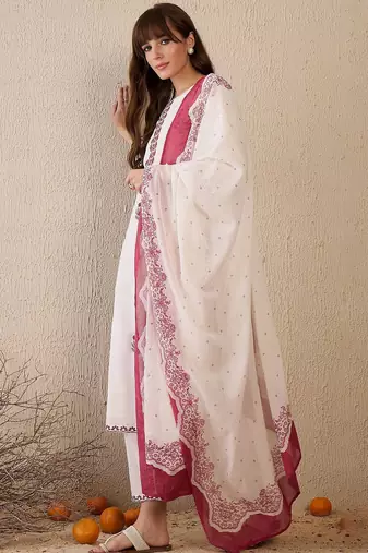 Women Floral Embroidered Regular Thread Work Pure Cotton Kurta with Trousers & With Dupatta