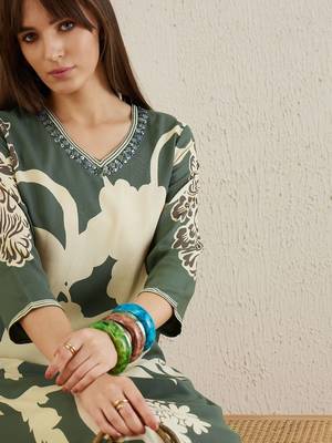 Women Floral Printed Regular Sequinned Kurta with Salwar 3