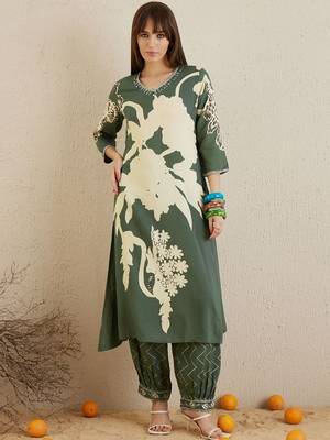 Women Floral Printed Regular Sequinned Kurta with Salwar 5