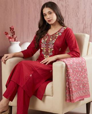 Women's Beautiful Embroidery Work Mul Chanderi Fabric Straight Kurta Pant and Dupatta Set 4