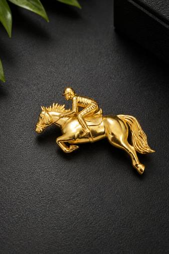 gold plated horse rider designer brooch pin   equestrian racing horse statement brooch for women & men