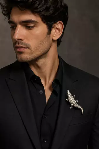 Silver plated crocodile designer brooch pin | textured animal statement lapel brooch for men