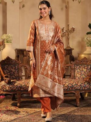 Women Regular Kurta with Trousers & With Dupatta 1