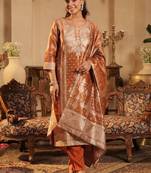 Women Regular Kurta with Trousers & With Dupatta