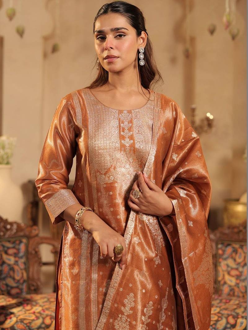 Women Regular Kurta with Trousers & With Dupatta