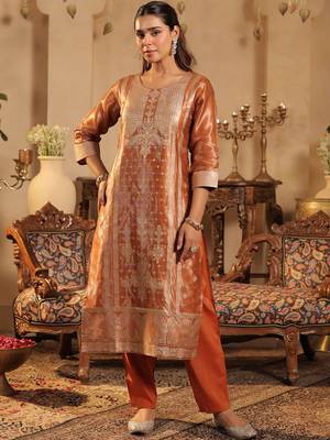Women Regular Kurta with Trousers & With Dupatta 3