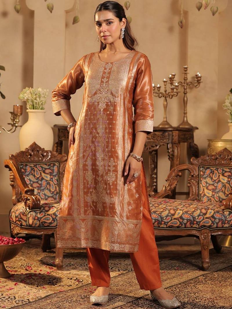 Women Regular Kurta with Trousers & With Dupatta