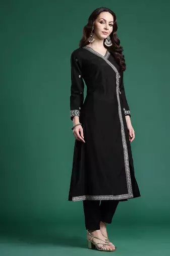 Ethnic Motifs Embroidered Angrakha Kurta with Trousers & Dupatta