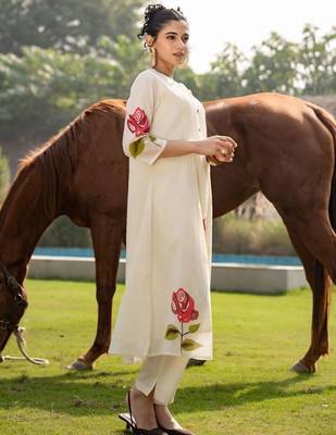 Floral Printed Mandarin Collar Pure Cotton A-Line Kurta With Trouser 4
