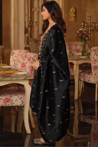 Women Ethnic Motifs Embroidered Regular Sequinned Kurta with Trousers & With Dupatta