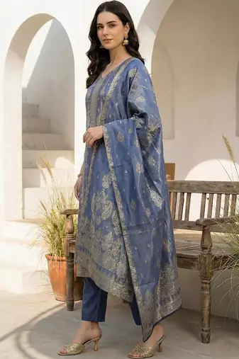 Women Ethnic Motifs Regular Liva Kurta with Trousers & With Dupatta