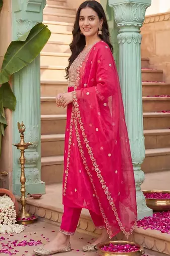 Women Ethnic Motifs Embroidered Regular Kurta with Trousers & With Dupatta