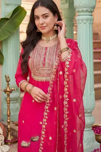 Women Ethnic Motifs Embroidered Regular Kurta with Trousers & With Dupatta
