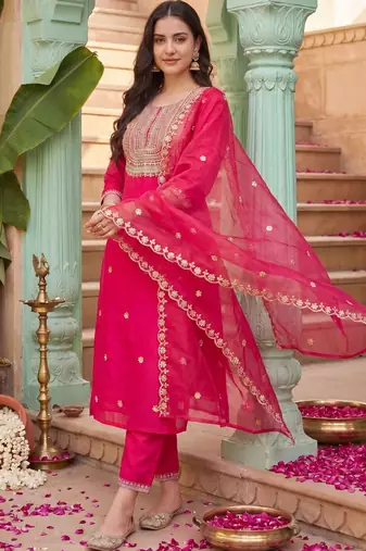 Women Ethnic Motifs Embroidered Regular Kurta with Trousers & With Dupatta