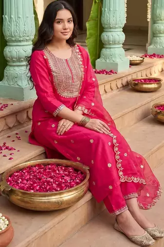 Women Ethnic Motifs Embroidered Regular Kurta with Trousers & With Dupatta