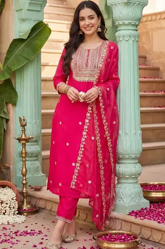 Women Ethnic Motifs Embroidered Regular Kurta with Trousers & With Dupatta