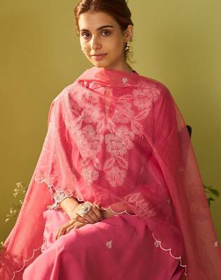 Women Floral Embroidered Kurta with Trousers & Dupatta 6
