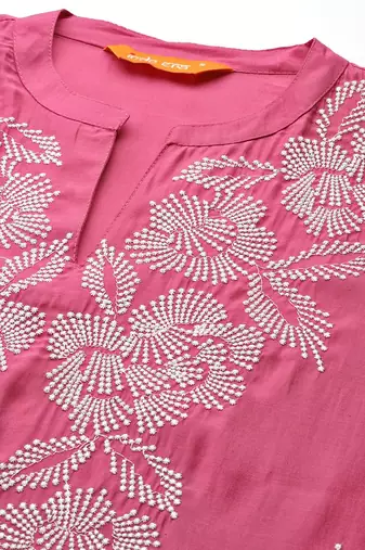 Ethnic Motifs Embroidered Thread Work Kurta with Trousers & With Dupatta