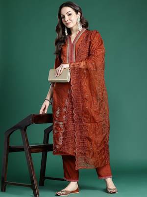 Women Ethnic Motifs Embroidered Regular Sequinned Kurta with Trousers & With Dupatta 1